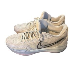 Nike Women's Cream and Black Athletic Shoes